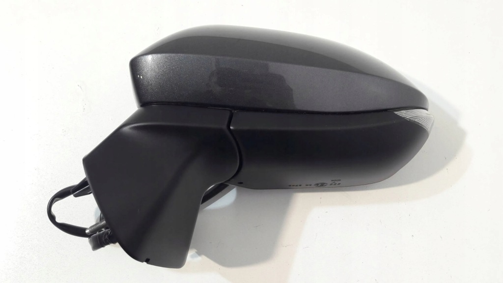 фото №1, Toyota yaris cross зеркало левая 8 pin 1g3 s102