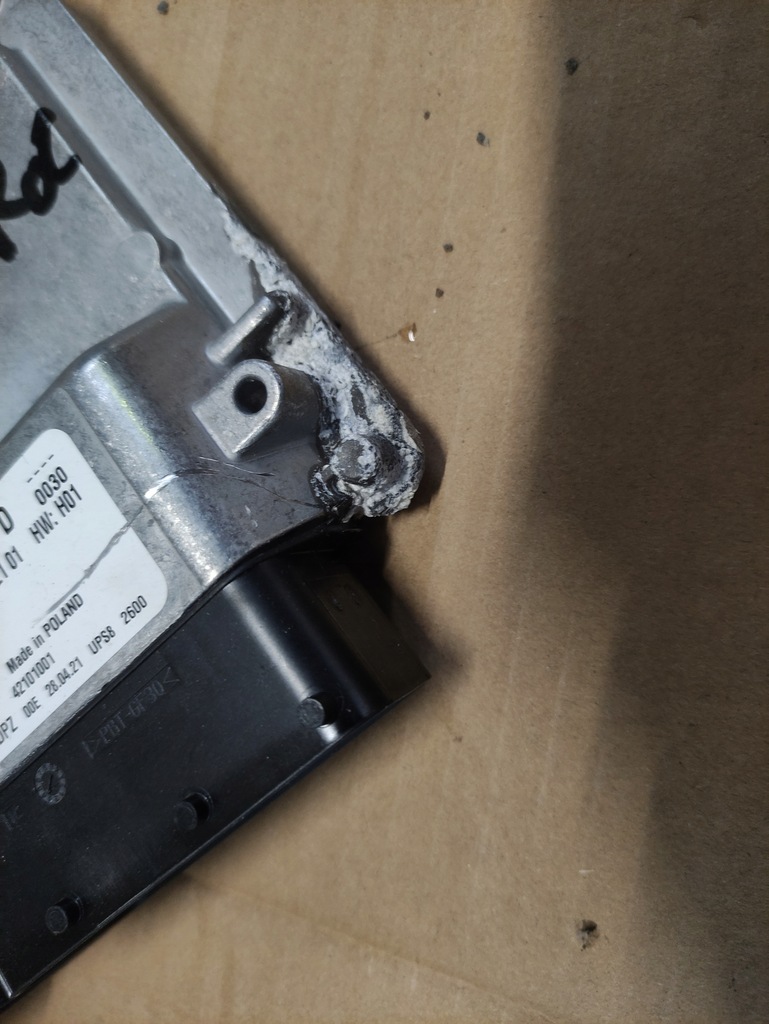 фото №5, Блок управления бортовой компьютер двигателя volkswagen оригинальный номер 05c907394d