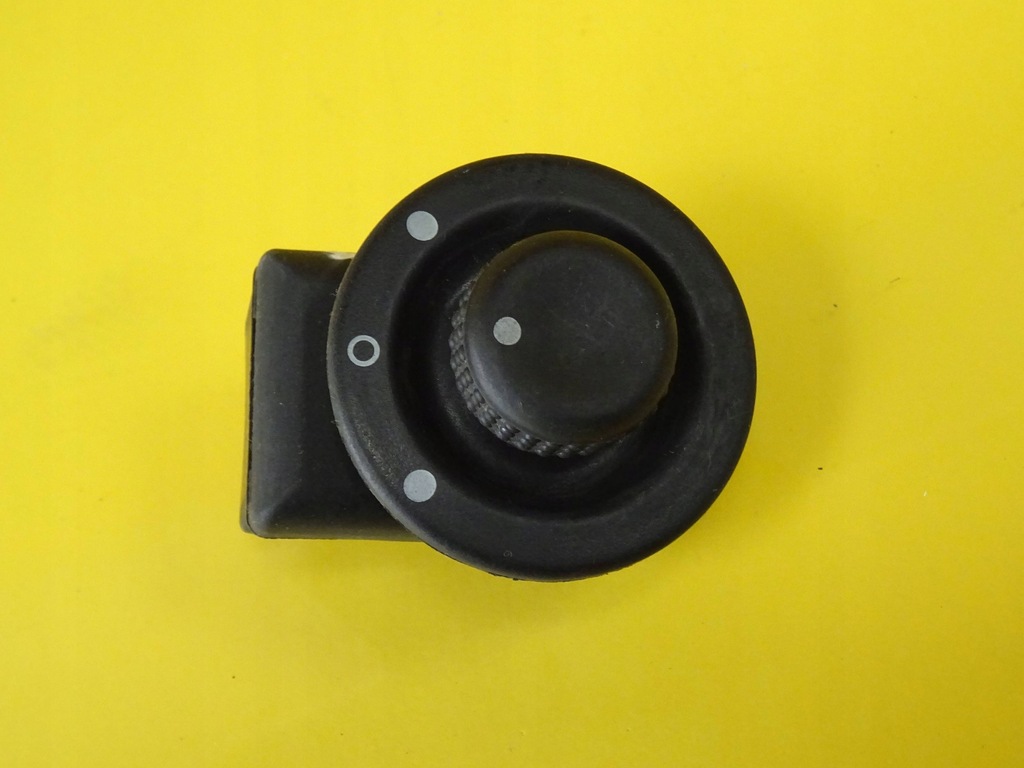 фото №1, Переключатель регулировки зеркал renault clio iii 8200002442b nr568