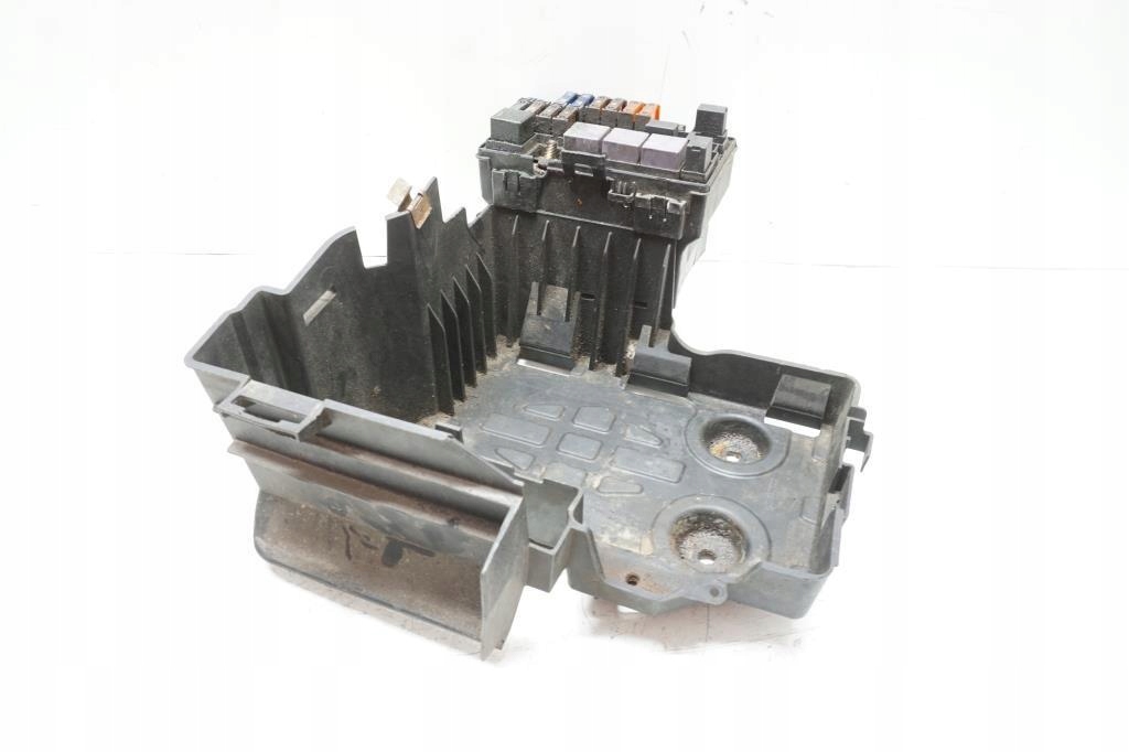 фото №1, Основание аккумулятор renault laguna ii 1.9 dci