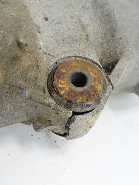 фото №11, Дифференциал, мост задняя volvo s80 2.5t 08689632