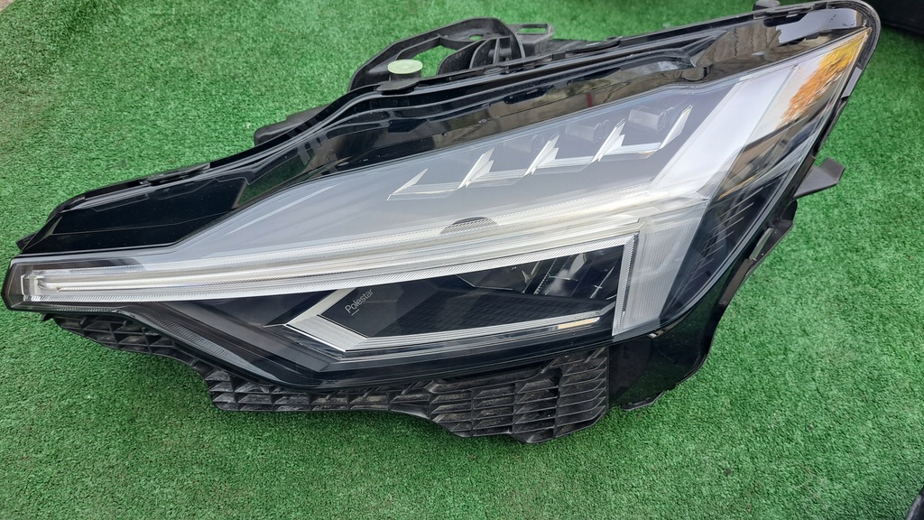 фото №1, Volvo polestar full led лампа передня