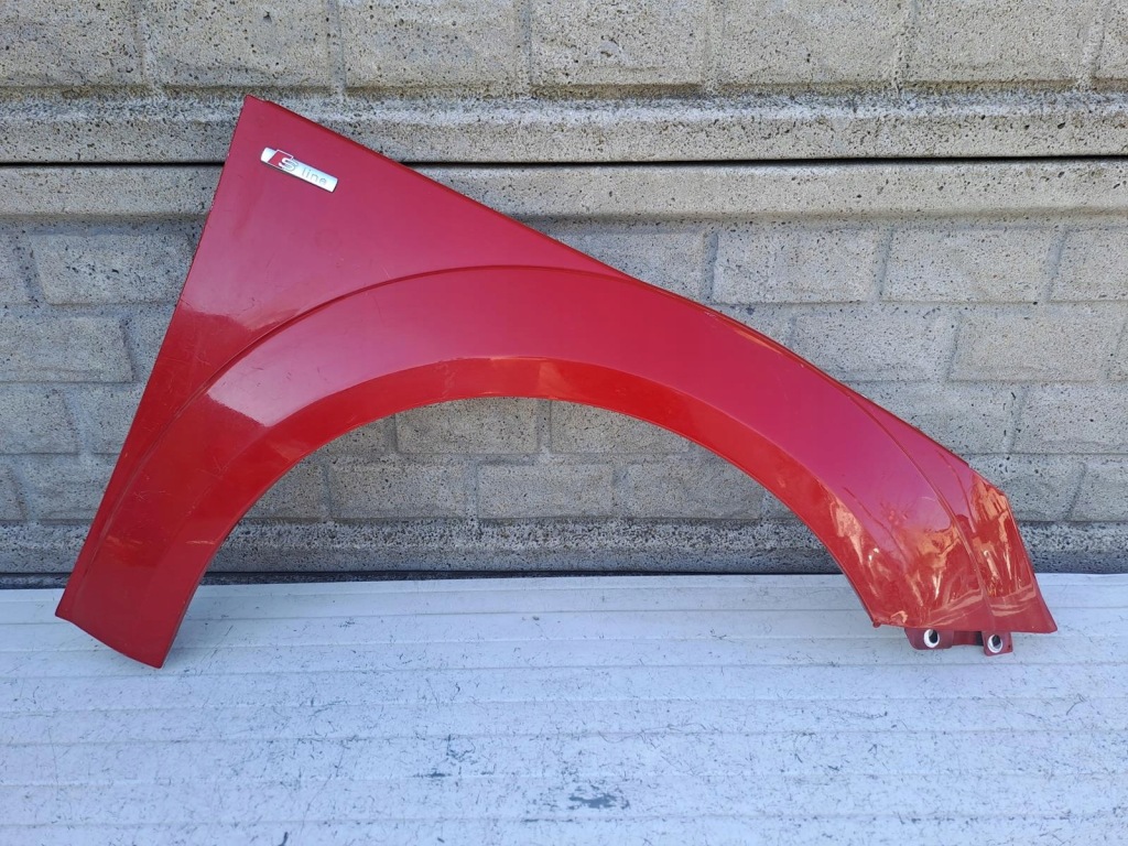 фото №1, Audi tt 8s0 14-24 крила передній правий