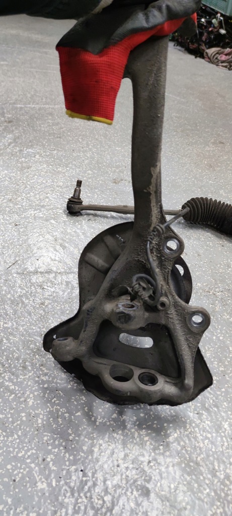 фото №4, Mercedes w221 ступиця поворотний кулак права перед передня