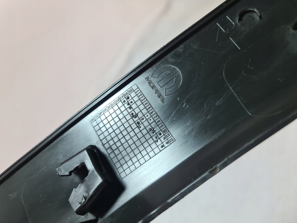 фото №11, Jeep compass ii 16-20 молдинг накладка крила права перед передня