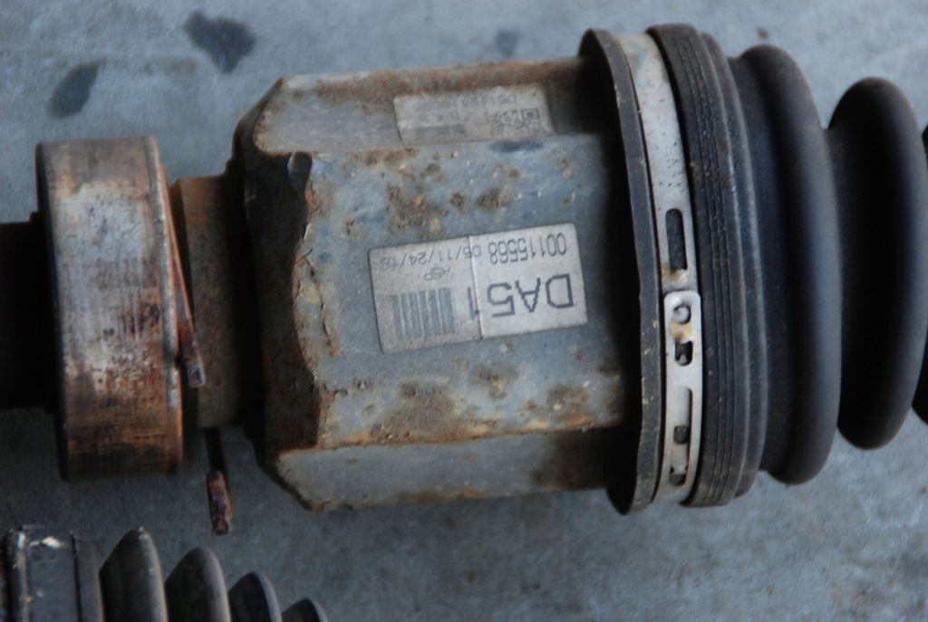 фото №3, Привідний вал передня p / l toyota rav4 iii 2.2 d4d 06-12