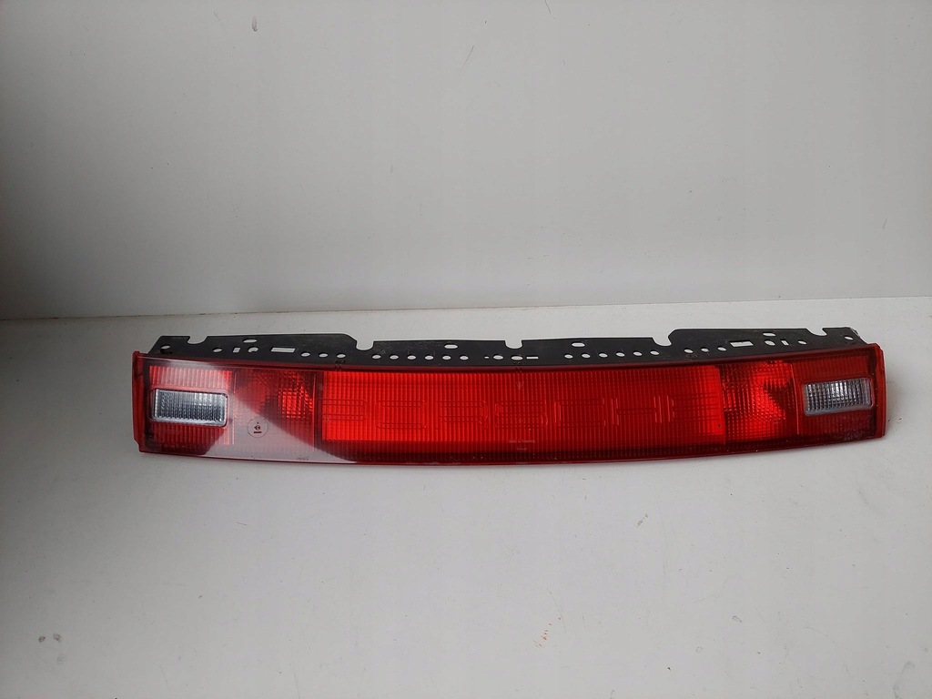 фото №1, Лампа накладка кришки задня porsche 993 911