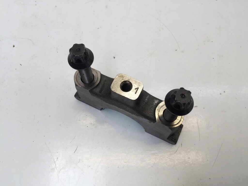 фото №9, Mercedes gla h247 1.3 2021 опора вала коленчатого