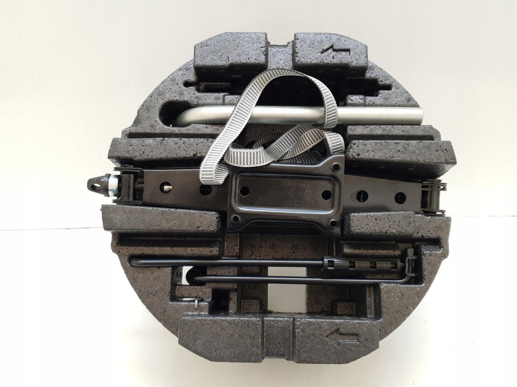 фото №1, Набор ремонтный домкрат do kół skoda scala