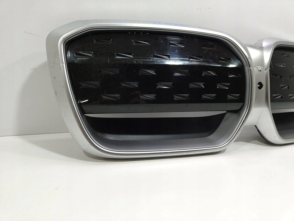 фото №10, Bmw ix3 g08 решётка радиатора решётка радиатора бампера перед 9881798 oryg !
