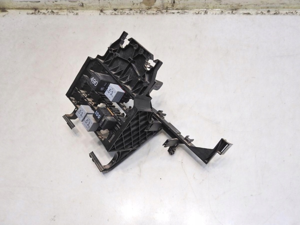 фото №6, Кронштейн коробка предохранителей skoda fabia ii 1.9 tdi 6q7907371