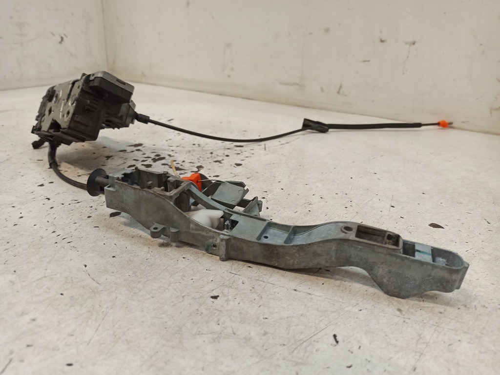 фото №12, Citroen c4 picasso замок двері правий задня 24087816