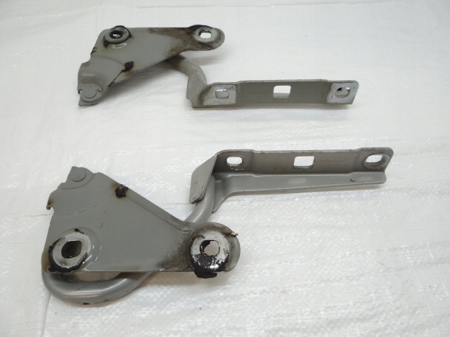 фото №8, Citroen c3 aircross петля капот правый левый комплект 13480653 13480731