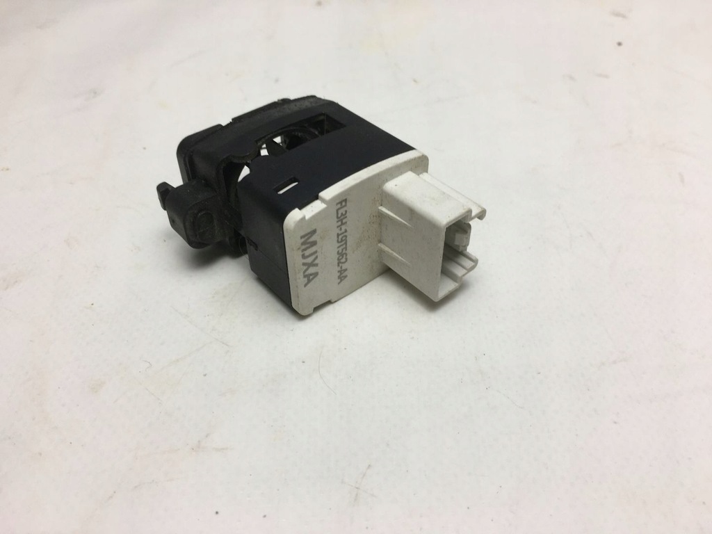 фото №12, Датчик управление температура отопителя ford mustang ranger