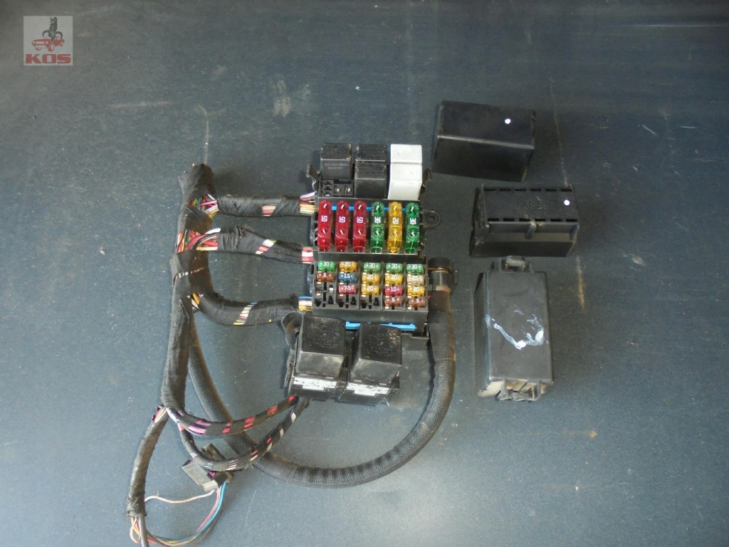 Купити Коробка запобіжників maserati quattroporte v 2006