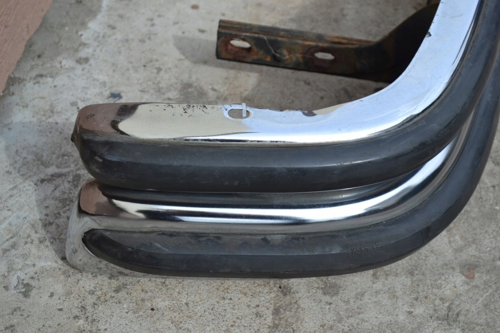 Mercedes w114 бампер перед передній хром Київ