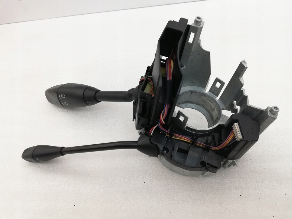 фото №8, Mercedes w219 рычаг света поворотники