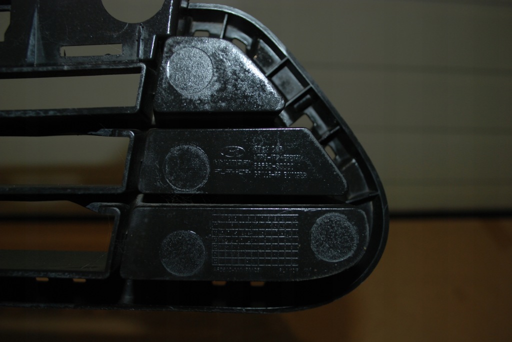 фото №12, Решётка бампера средняя перед hyundai i30 iii 17- 86560-s0000