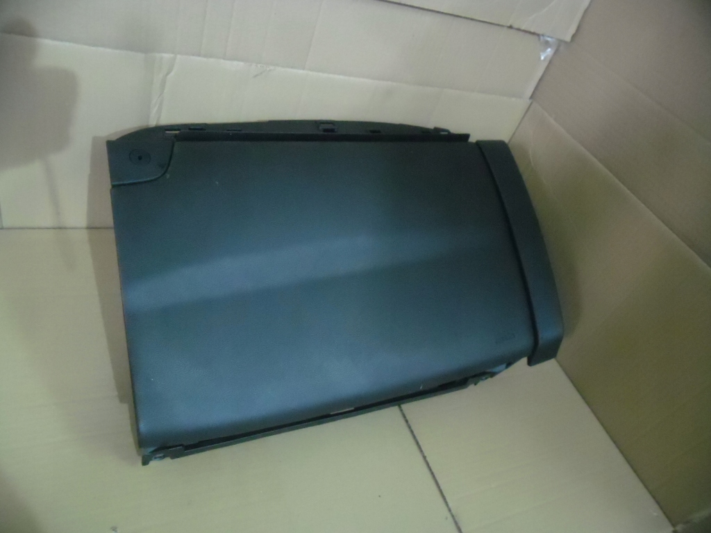 фото №1, Бардачок пасажира ford edge mk2 ft4b-r06010