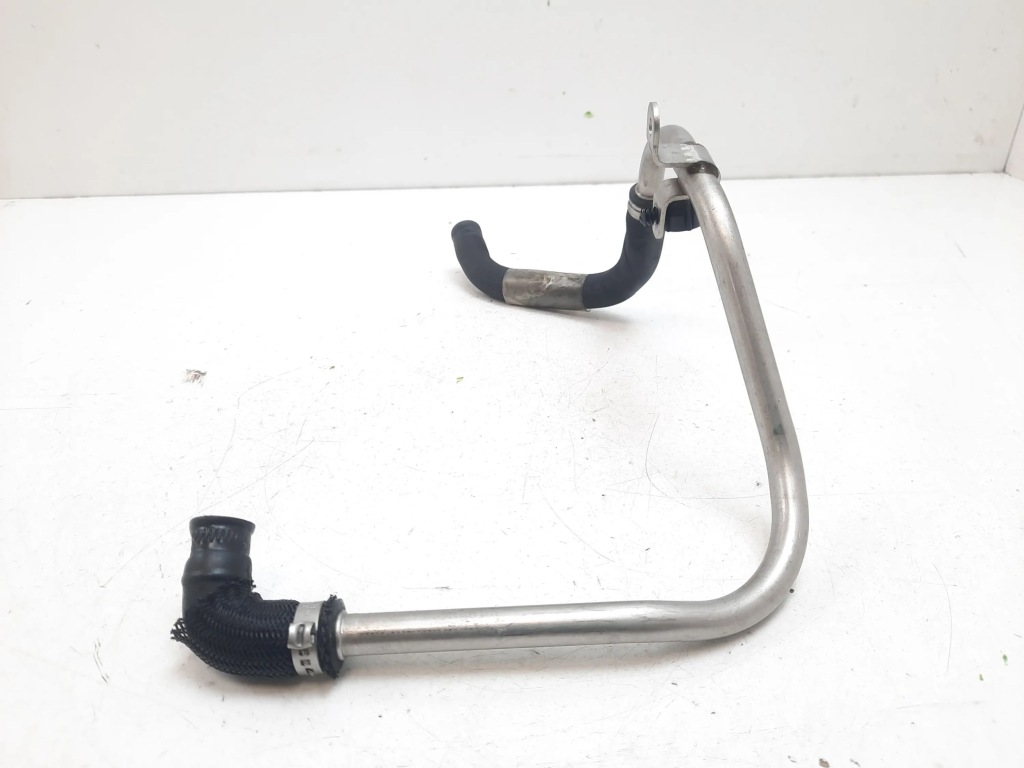 2005 bmw m5 шланг вакуумa 7836996 в Украине