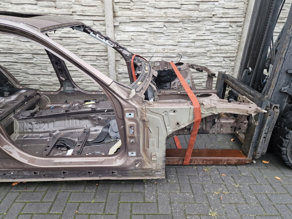 фото №1, Bmw f30 f31 четверть лонжерон подкрылок порог правый перед b06