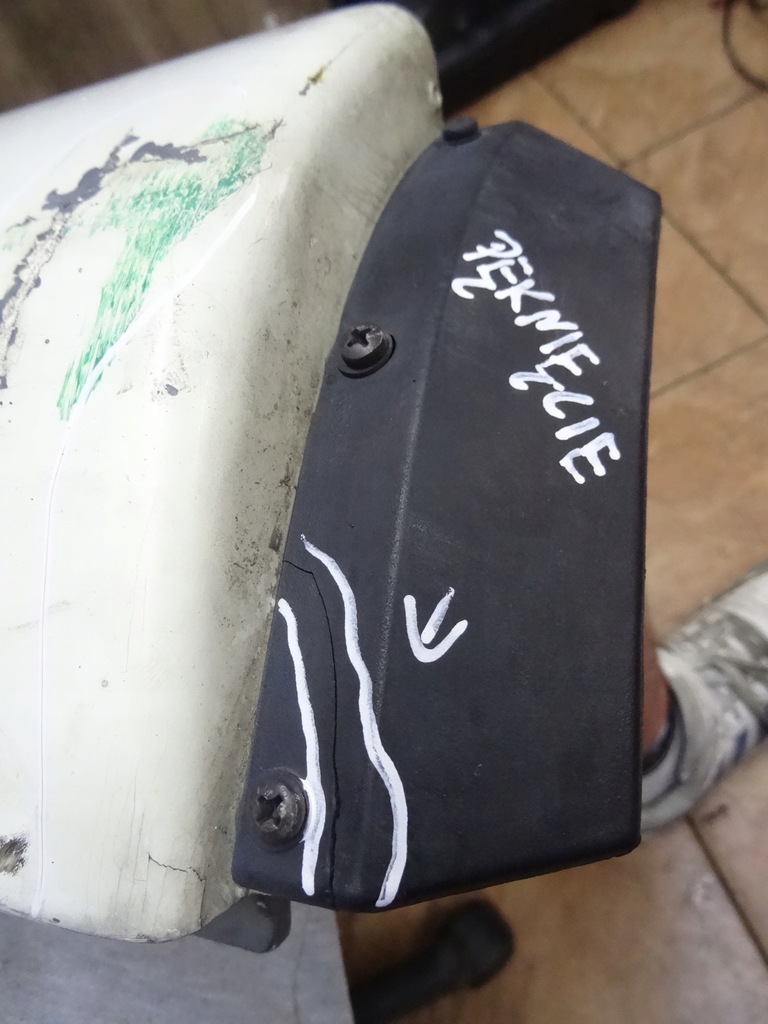 фото №7, Iveco eurocargo 150e23 уголок облицовка правый 8142408d