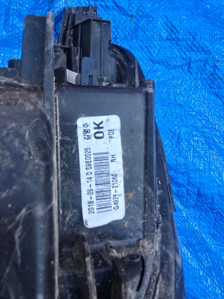 Hyundai i30n фара правый перед европа 92102g4120 Доставка