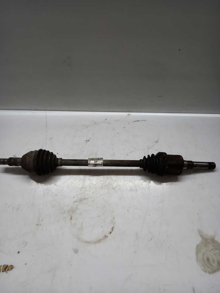 фото №1, Opel оригинальный номер 13228231 приводной вал