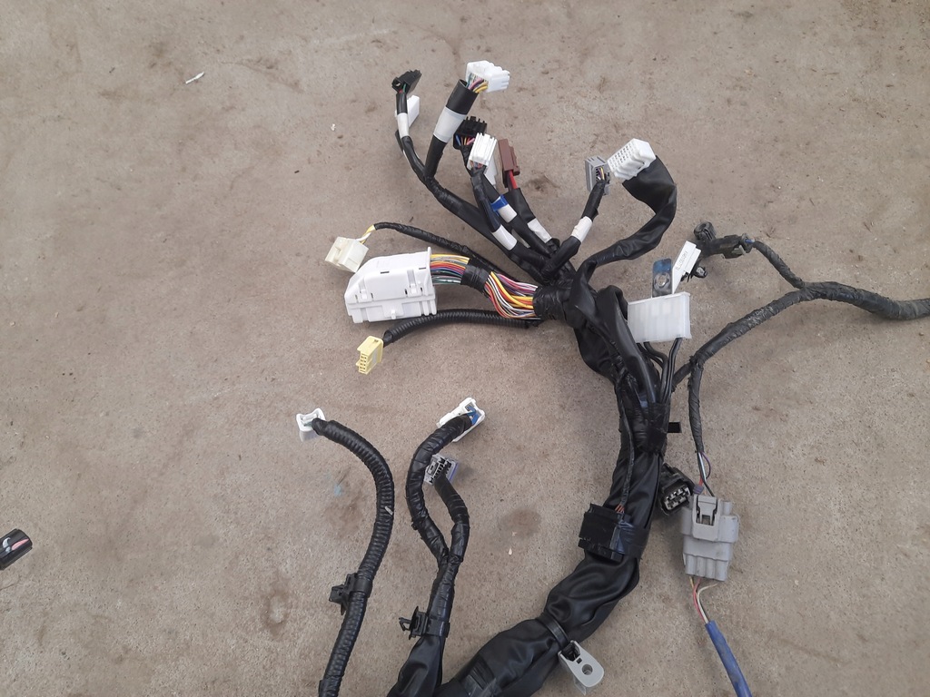 фото №10, Forester sport v 19- жгут отсек двигателя 81402sj050 usa