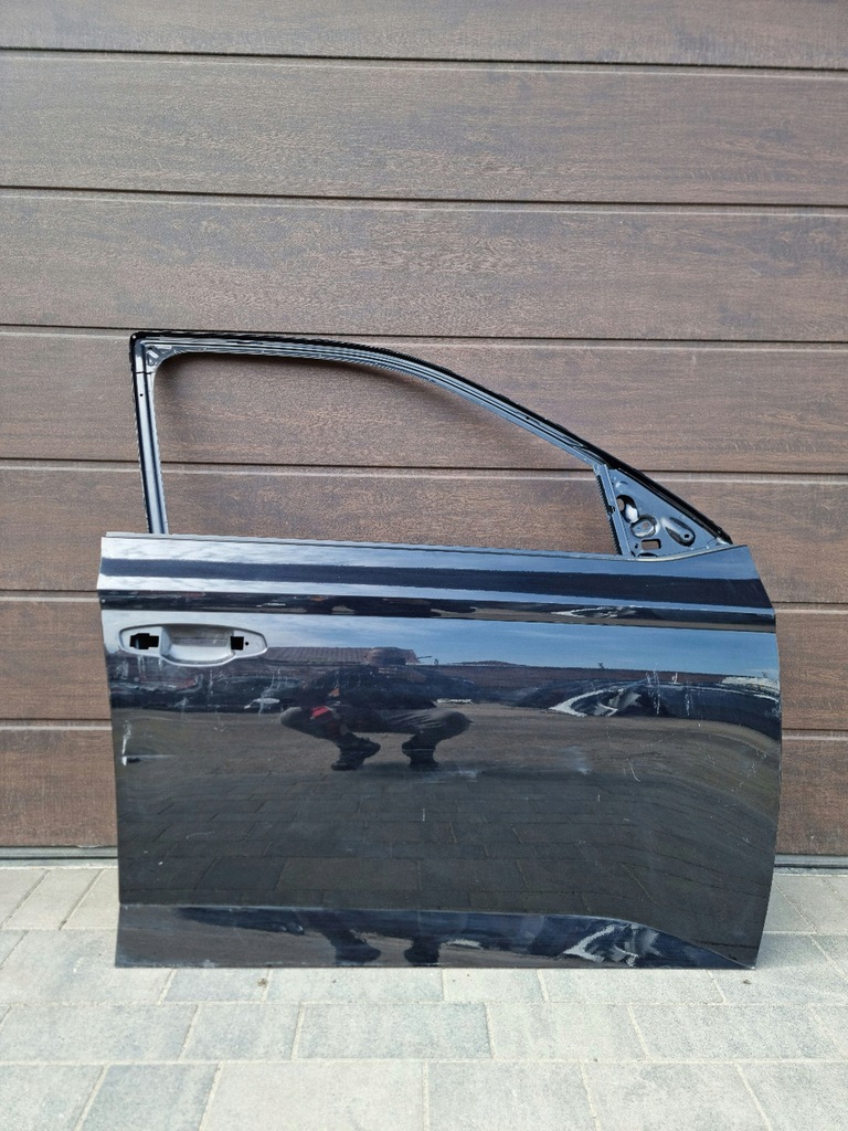 фото №1, Skoda fabia 6v0 дверь правое передние перед