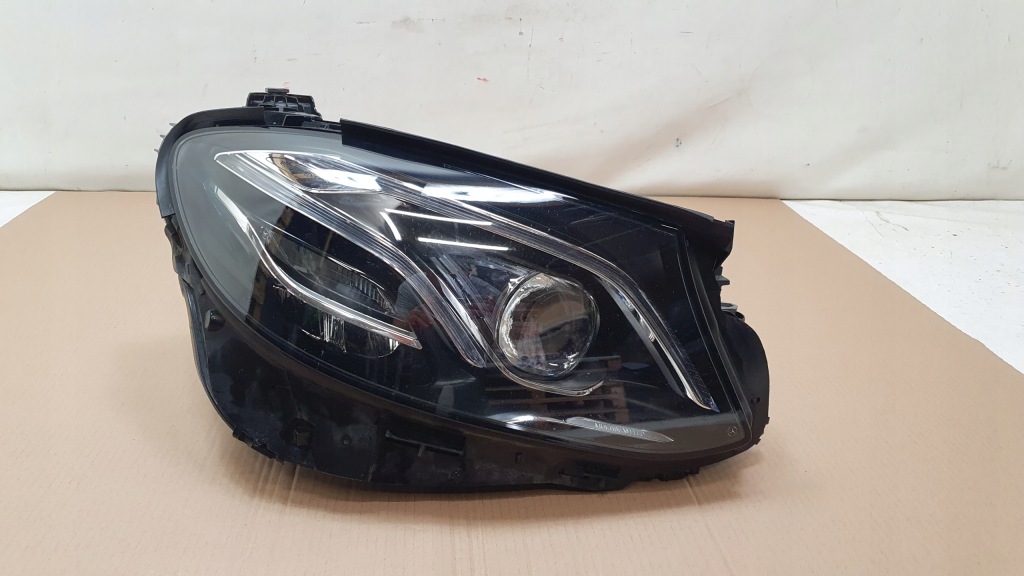 Фара перед передня правий mercedes e-klasa w213 multibeam a2139067606 Недорого