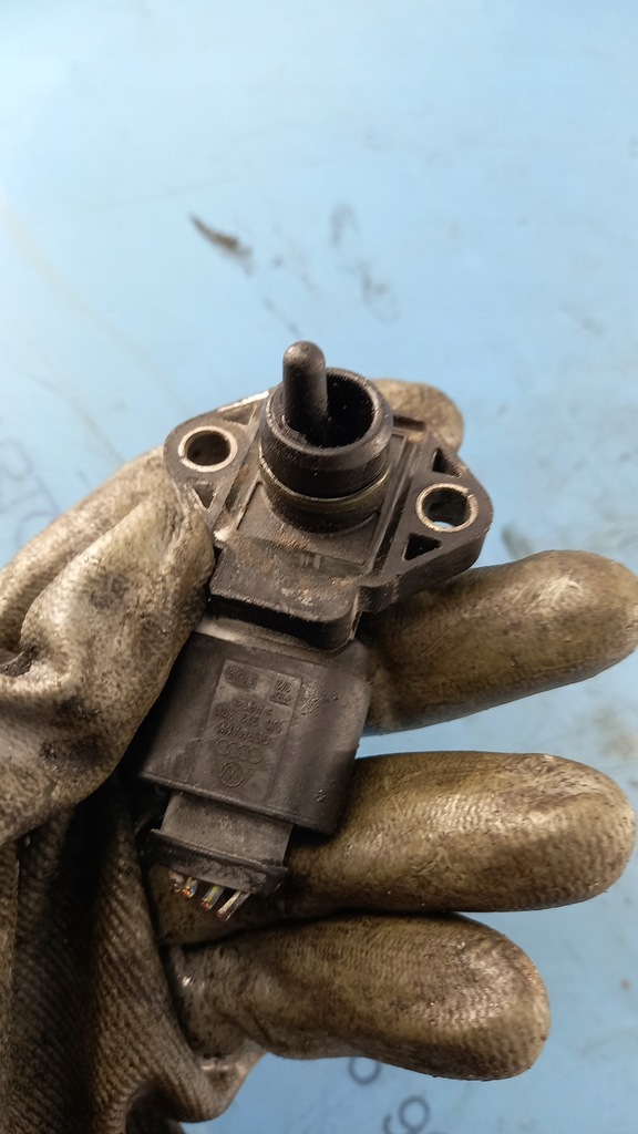 фото №4, Датчик давления seat cordoba 00r 0281002177