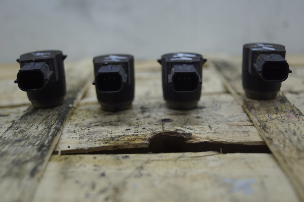 Датчик заднього виду pdc парктронік opel 13360057 в Україні