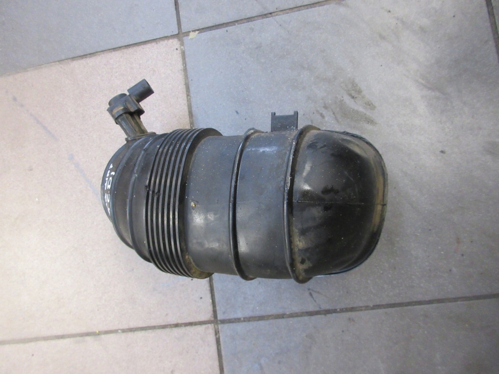 фото №5, Труба шланг воздуха w212 2.2 cdi a0061539728