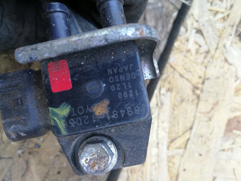 фото №4, Датчик давления выхлопных газов toyota auris 1.4d 2010