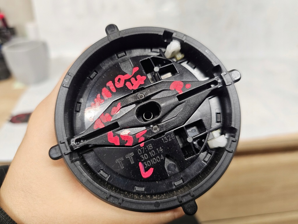 Fiat ducato iii 14r моторчик регулювання дзеркало правий великий вкладиш 301004 Недорого