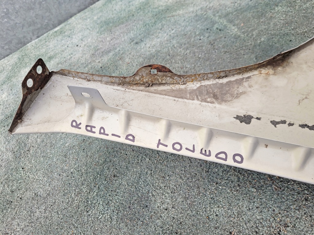 фото №12, Крила передній лівий правий skoda rapid seat toledo поворотник 2012-19