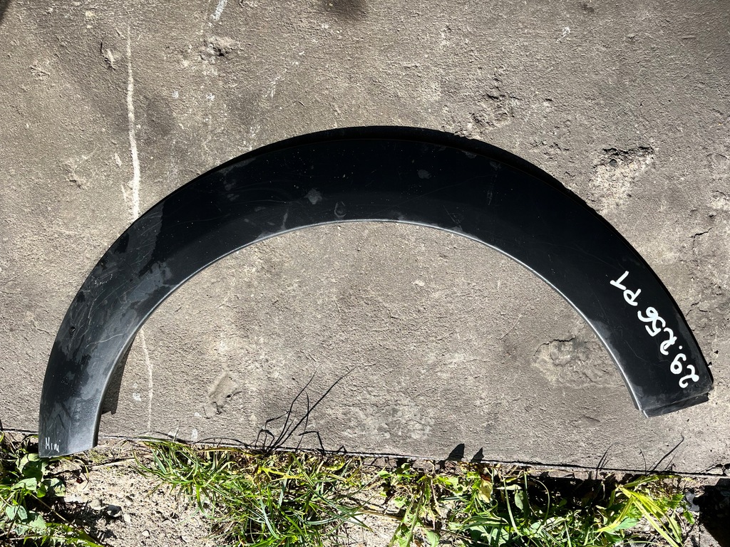 фото №1, 29 mini cooper r56 молдинг крила задня права