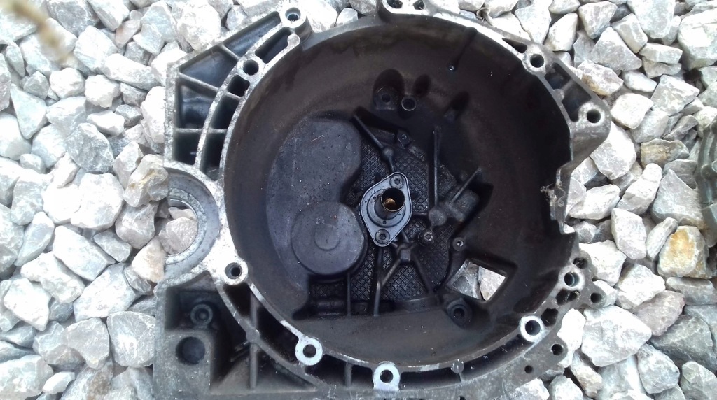 фото №1, Корпус коробки передач boxer 9658741380 20gp