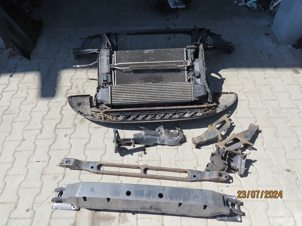 фото №1, Volvo xc60 i 12r 2,4 d радиатор комплект