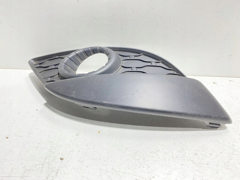 фото №8, Renault twingo ii 2008 правая сторона решётка радиатора радиатора / решётка радиатора