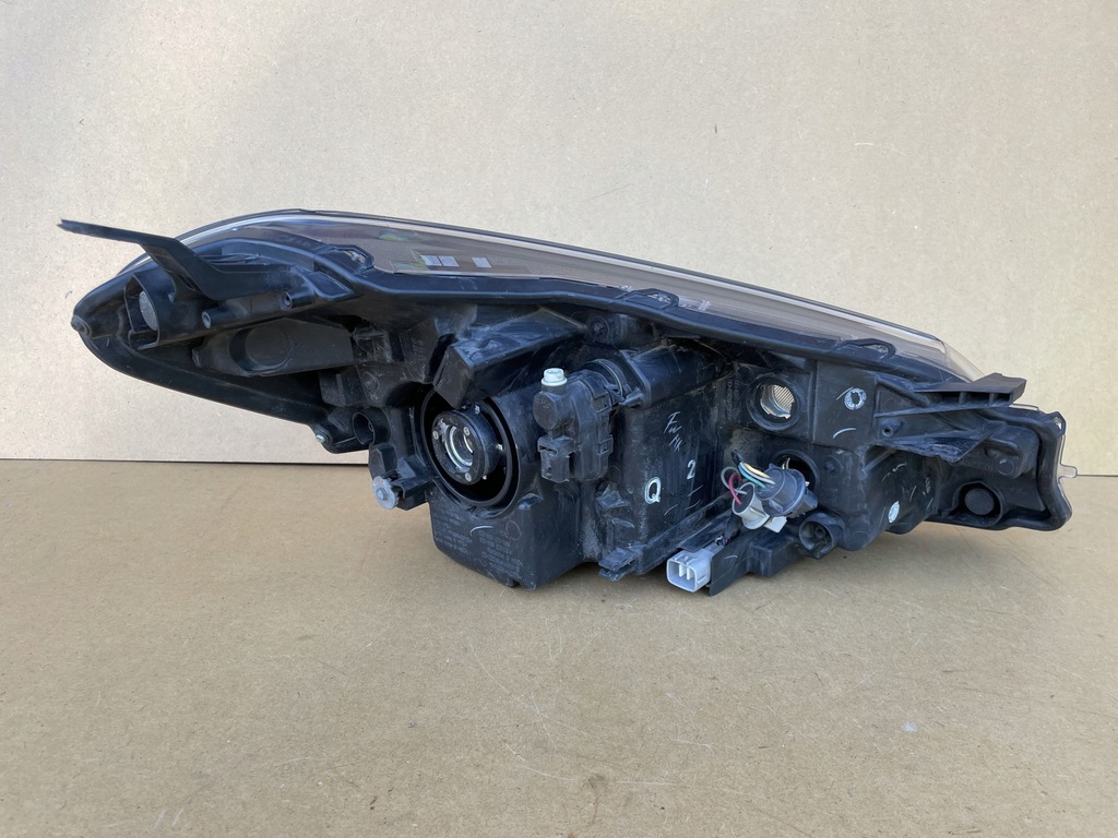 фото №5, Лампа левый перед toyota yaris iii lift