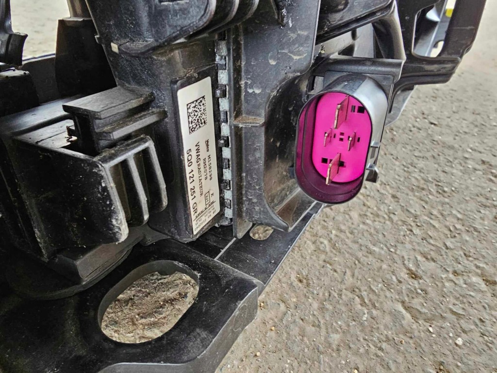 Комплект радиатор вентилятор ремень передний усилитель балка vw caddy 2k7 Цена