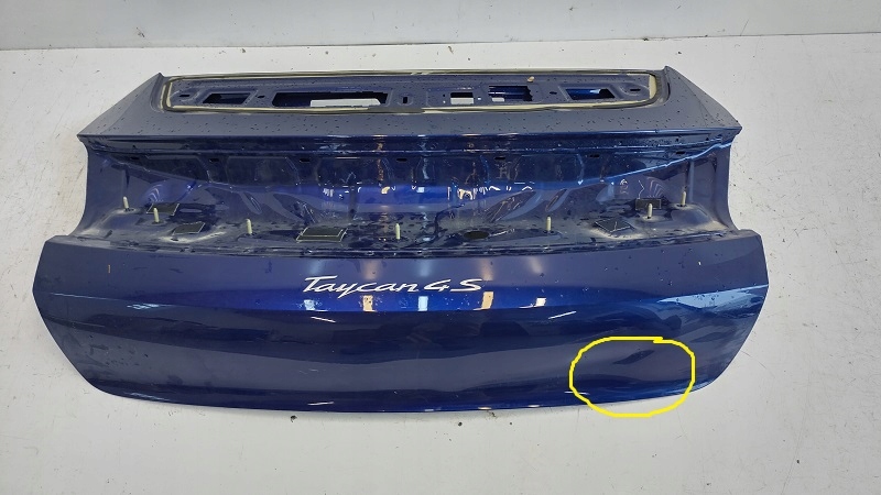 фото №1, Porsche taycan крышка багажника задняя