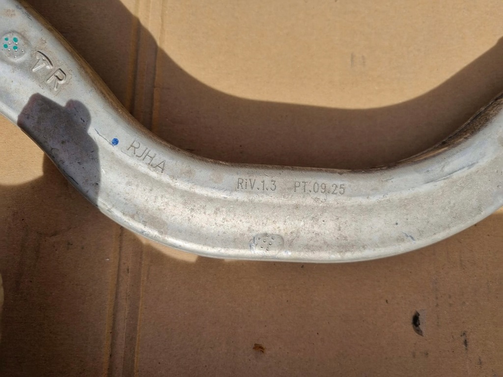 фото №7, Підвіска поворотний кулак амортизатор важелі правий перед tesla y 3