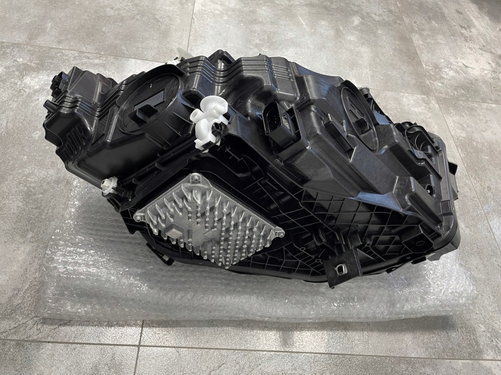 фото №16, Комплект лампа mercedes w247 gla multibeam led new!