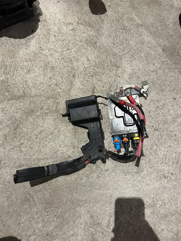 фото №1, Клема коробка запобіжників renault scenic iii 243170003r