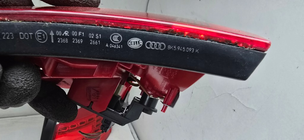 Audi a4 b8 седан комплект задніх лампа led 8k5 Ціна