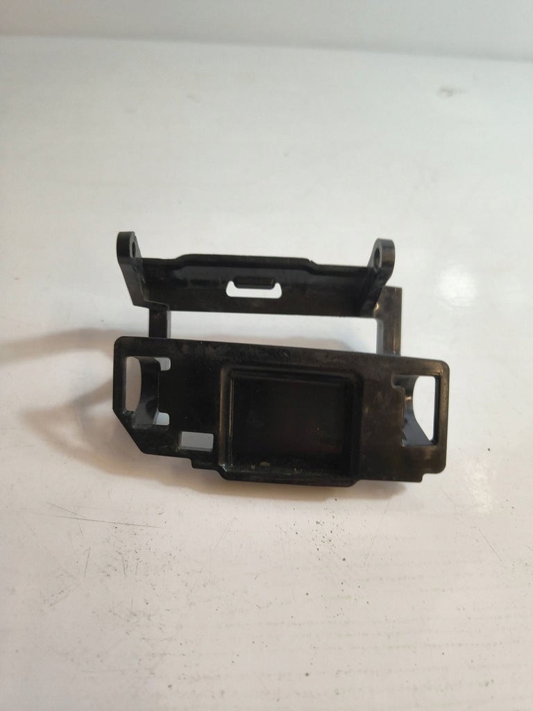 фото №1, Заглушка распылителя правая 4k8807788a audi a7 c8