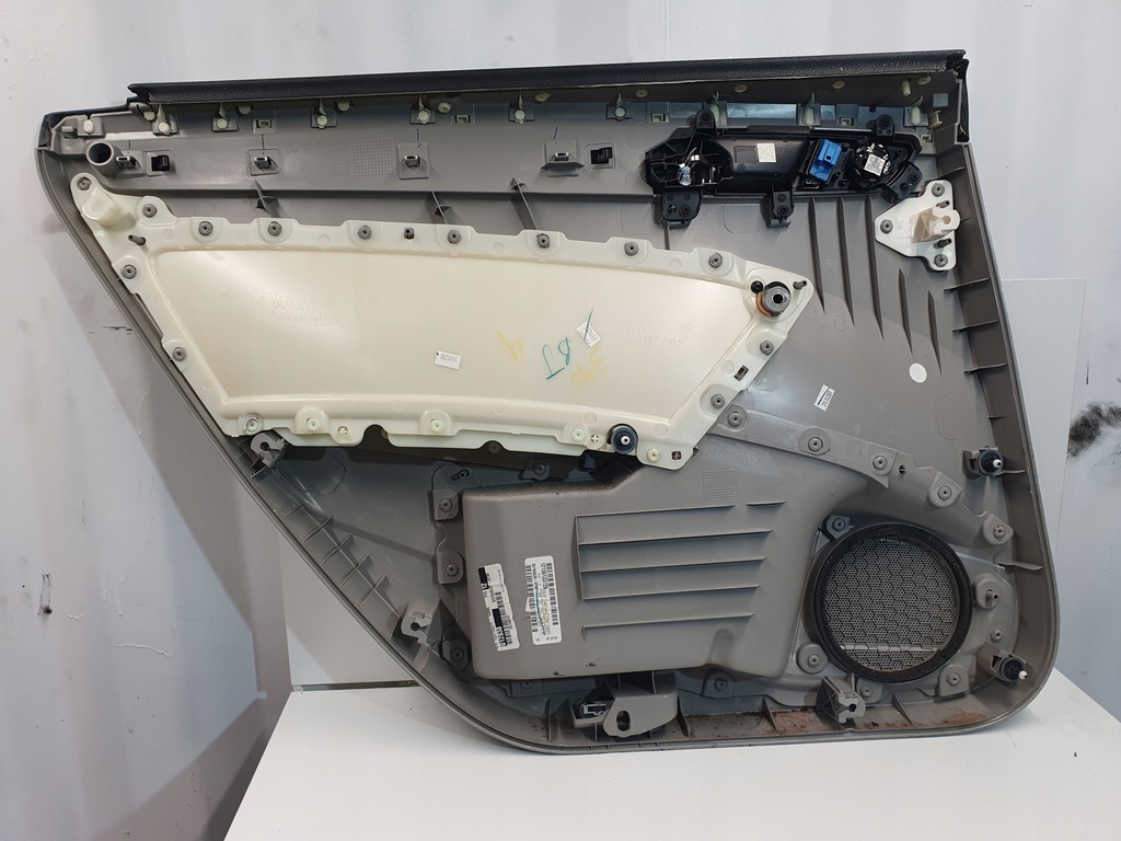 фото №7, Vw passat b7 usa 11-16 обшивка обивка дверь правая задняя задняя